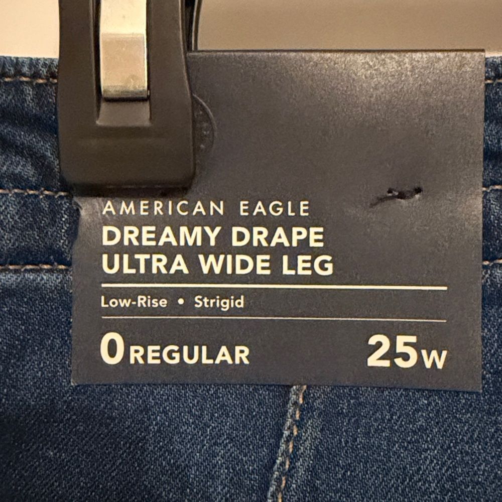 American Eagle Dreamy Drape Ultra Wide Leg Low Rise Jeans Size 0 NWT - Picture 5 of 5
